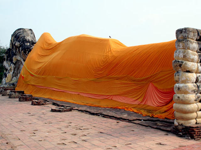 Wat Lokaya Sutha