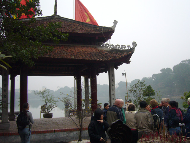 Ngoc Son Temple