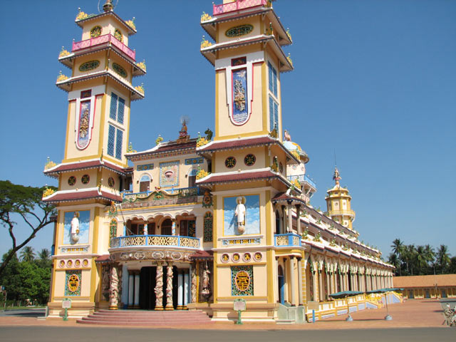 Temple Cao Dai