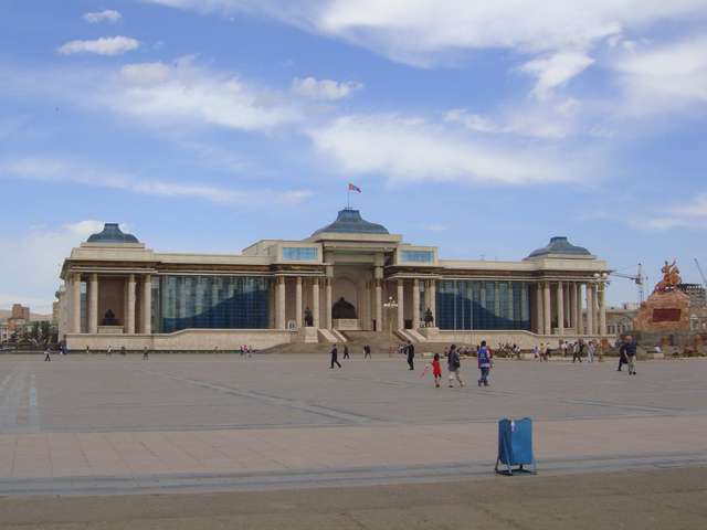 Le palais du gouvernement (Saaral Ordon), Place Sühbaatar, Oulan-Bator
