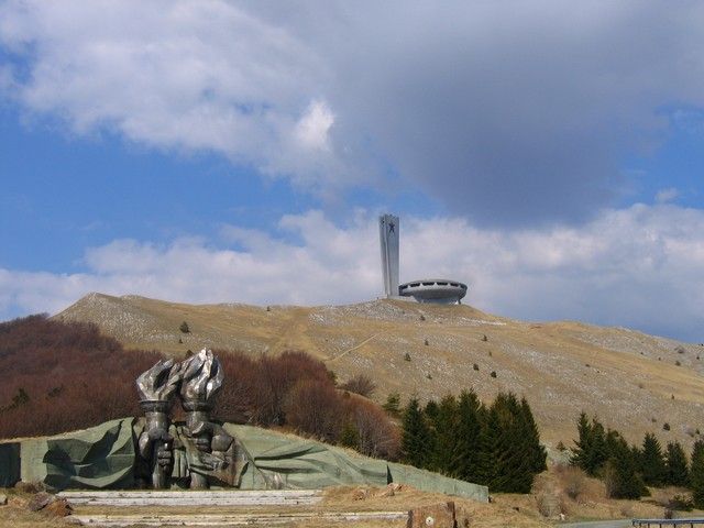 Monument de Bouzloudja Monument de Bouzloudja