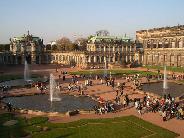 Palais Zwinger, Dresde