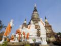 Statues de moines, parc historique Ayutthaya