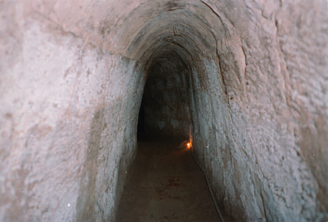 Tunnels de Cu Chi au Vietnam